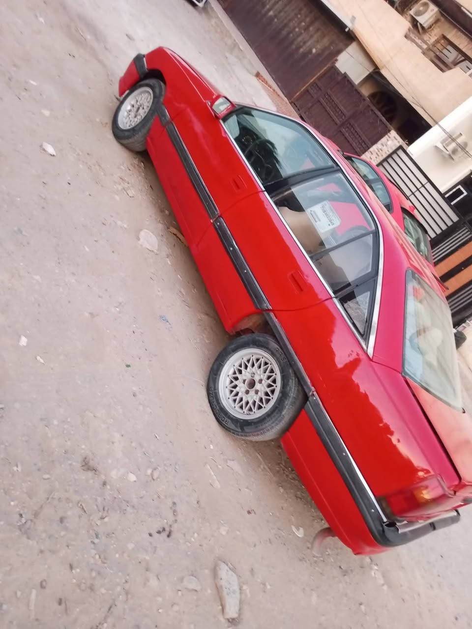 سلام عليكم  اوبل اوميكا موديل 92  مكينه و كير بلاد 2000 كير اوتماتيك رقم انبار انكليزي بسمي تحويل ثاني يوم كشر شوف العين  السعر 24 و بيه مجال مكاني بغداد ناحية الرشيد ***********
