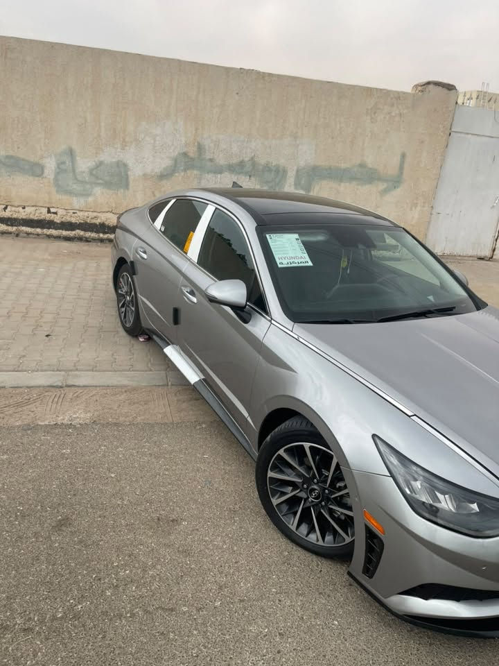 سوناتا لمتد
مواصفات فول 
 2020 شكل 2023 
مواصفات  
▪️السيارة: هونداي سوناتا LlMlTED لون سلفر صدفي 
▪️المحرك: 1.6T 🚀
▪️حجم الويل: ويل كب  18 مع طقم تايرات بحالة ممتازة
▪️تقديم وترجيع عن طريق البصمه
▪️فتح صندوق ذكي
▪️لدات داخليه بلادي الدشبول 
▪️لايتات اربع عدسات زينون اصل مع حاجب LED مع اشارة LED
▪️بصمات عدد 2 للأبواب لمس مع بصمة تشغيل
▪️عداد ليزري على الزجاجة الامامية
▪️تحديد مسار + قياده ذاتيه 
▪️انضمه قياده عدد 4 ( سمارت/كوستم/ سبورت/  سمارت
▪️سستم صوت عدد 12 سماعه
▪️جام الامامي اوتو+ دبل جام بلادي
▪️ اريل نفكيشن
▪️ماسحات اوتو عند المطر
▪️قمارة بانوراما
▪️نظام 5 كامرات 360 درجه 
▪️داتا شو 
▪️تدفئه ستيرن 
▪️رادار امامي مانع تصادم
▪️حساس امامي اصل+جوانب
▪️حساس خلفي اصل+جوانب
▪️رادار جانبي (نقاط عمياء) بالمرايا الجانبية
▪️رادار امامي 
▪️رادار خلفي
▪️شاحن لاسلكي
▪️گير شفتر بالستيرن للتحكم بالگير العادي
▪️اشاير بالمرايا الجانبية
▪️دبل جام ( لتعزيز العزل )
▪️كامرة خلفية دوارة اصل مع الستيرن
▪️شاشة كبيره تعمل بنضام ( ابل كار بلي + GPS )
▪️كشنات السياره جلد 
▪️كشنات ذاكرة (خزن ميموري) 
▪️تحكم فول كهرباء للكشنات 
▪️تدفئة وتبريد للكشنات 
▪️تبريد قطعتين امامي وخلفي
▪️گير لمس
▪️تشغيل عن بعد
▪️سستم صوت BOSE
▪️سايد بريك دگمة بصمه
▪️تحكم ستيرن جهتين بلوتوث وحاكية وكروس سرعة وتحكم صوت 
▪️نظام ABS مانع انزلاق
حادثه فقط بنيد  چاملغ راجع نفسه مابي شي بدون ايرباك
مكان سياره نجف
***********
سعره 158$
