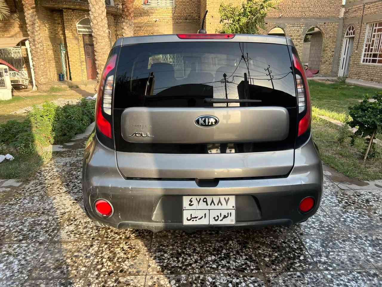 السلام عليكم كيا صول موديل 2017 رقم اربيل تريد تحويل وتريد وكالة السيارة جاهزة ومابيه نقص كير ومحرك وتبريد وحدادية من كلشي مال جناي وبسعر مناسب بيه اربع قطع جاملغ وبنيد وبابين مكان السيارة كربلاء طويريج 
السعر (93) وبيه مجال 
للاتصال ***********
