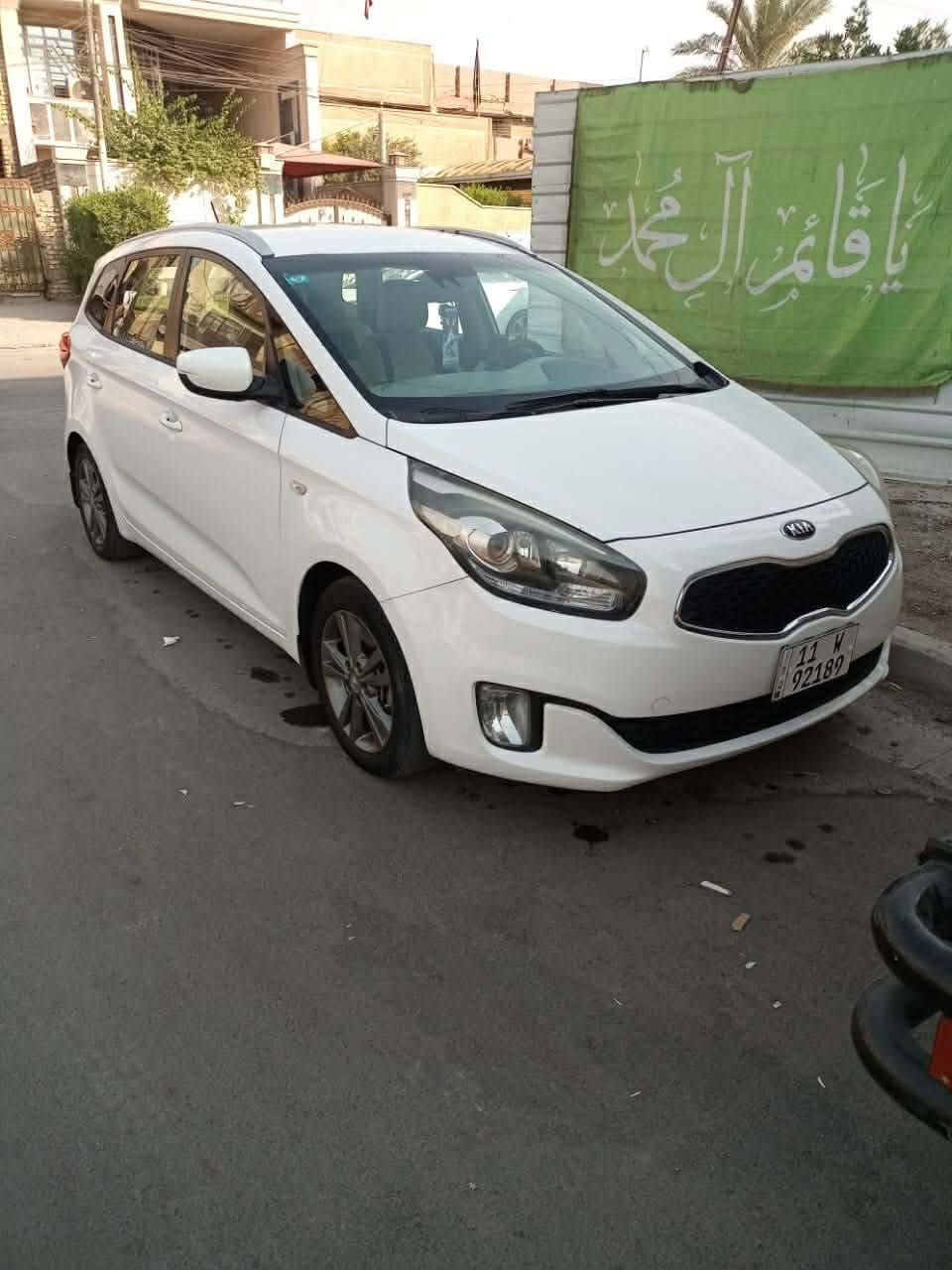 للبيع كارنز موديل ٢٠١٥ خليجي ماكينه ٢٠٠٠ دوش ما مفتوحه بلاديه سعرها 140 ورقه لونها أبيض رقمها بغداد الجديد ومكانها بغداد جديده تخم تاير جديد شاشه باتري جديد بيها تكحيلات وبارد فقط ***********
