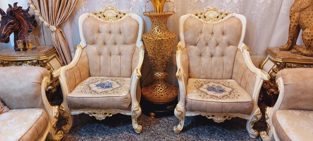 تخم زان تركي عشر مقاعد مع طبله وسط بغداد الشعب ***********
