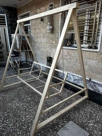 مرجوحة • جديدة غير مستعملة • تسع ٣ أشخاص