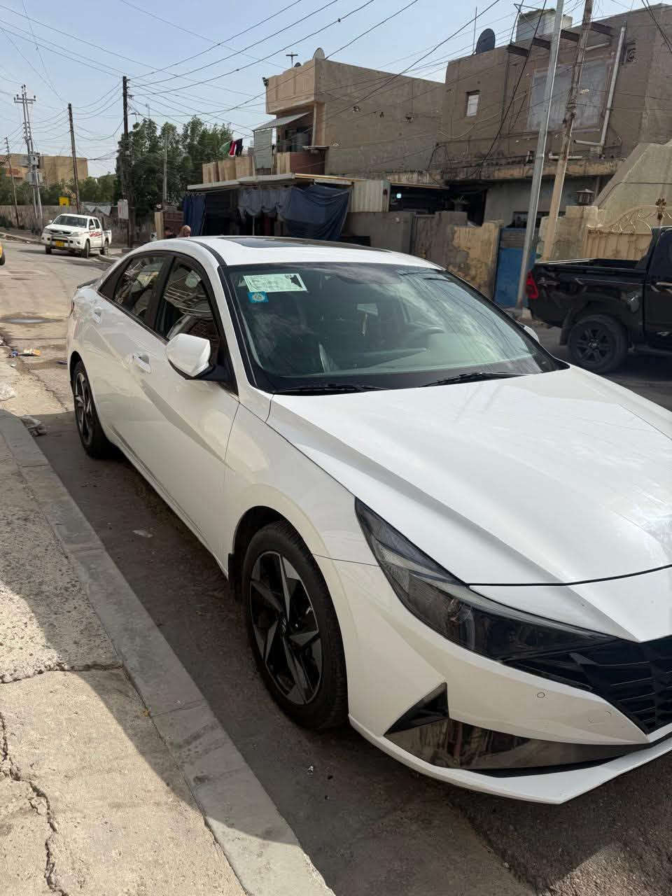 سلام عليكم النترا موديل 2023 فول مواصفات بصمه فتحه سقف نظام اسبورت ايكو مانع تصادم رقم بغداد تحويل مباشرمحرك 2000 أشاير بل مري ومري شفط سياره حلوه وجديده بمعنى الكلمه وتجي وتشوف بعينك بعد بيه هواي مواصفات محرك كفاله عامه وكير ايتي وراد كوري بس هنا بل عراق طخه خفيفه بل جامرلغ خلفي ورجعته بارد سياره حلوه وجديده للتواصل على واتساب أو على رقم  مكانه ديالى بعقوبه السعر تواصل على رقم أو واتساب فقط ***********
