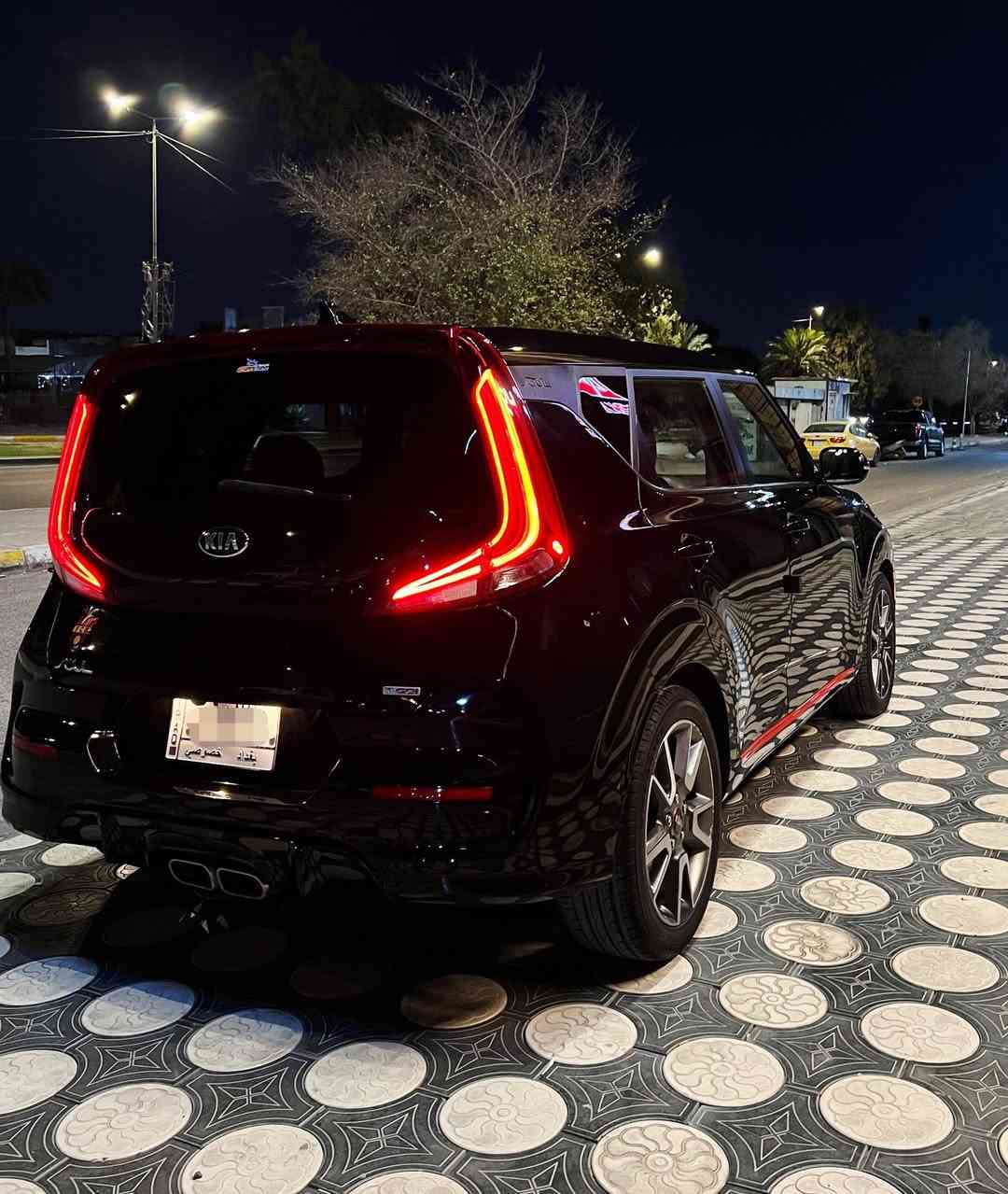 للبيع 
كيا صول 2021 GT فول اعلى فئة وارد امريكي حادثها فقط دعاميه واجت من امريكا بابين كلير صور حادثها في المنشور مواصفات فول فتحه و داتاشو و بصمه ويل جبير اشاير بالمري شاشة كبيرة وكشنات جلد وتدفئة وكهرباء مكينه 1600 توين تيربو السيارة جديده رقم بغداد ومكانها بغداد
السعر 135 ورقه للأستفسار ***********
