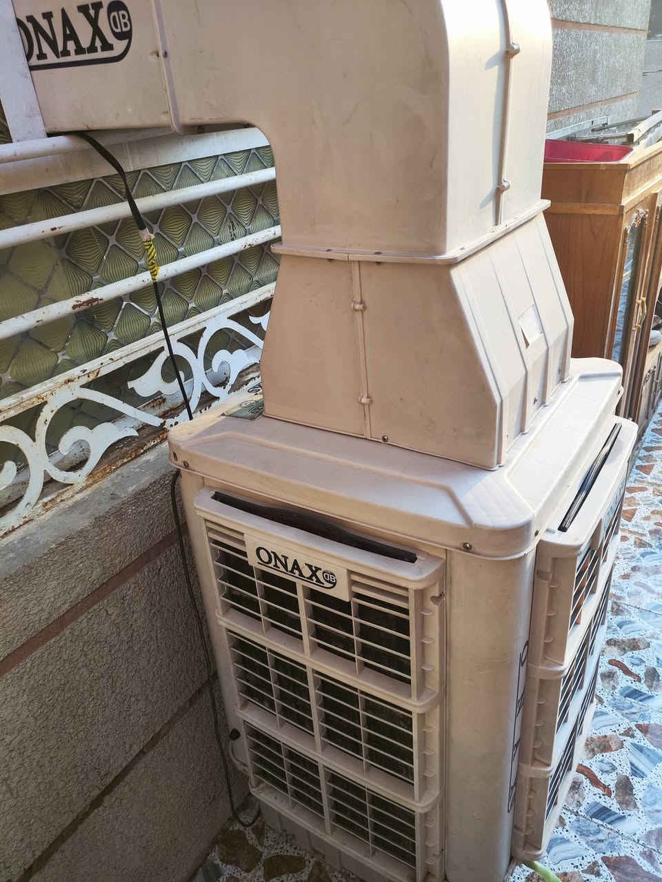 السلام عليكم
كونفيرة للبيع شركة ONAX حجم 60 جديدة تجي تشوفه بعينك انظف من الصور العنوان بعقوبة التحرير للتواصل واتساب او اتصال عل رقم ***********

