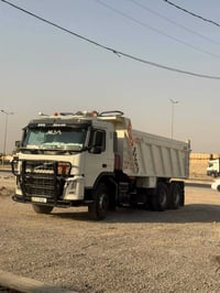 فالفو يكس • شاحنة • ٢٠٠٤