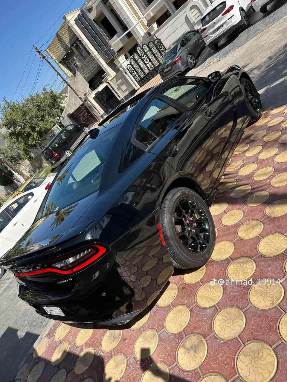 جارجر 2017 فور ويل رالي بلاص 
فول مواصفات للاخير 
فتحه 
رادار جانبي 
حساسات
كراسي كهرباء 
سماعات اصلي 
شاشه كبير كار بلي واندرويد 
سياره فول للاخير مواصفات 
ماشيه 75 الف 
تايرات جديده 
الادامة مالتها كلها بشركة هارلم 
بلكات تنضيف 
دهن + تايرات كلها هارلم اصلي 

سياره حادثها بيها بارد بالجاملغ كد شبر 
ويم سبايدر خلفي اصبعين 

سياره حلوا ومناقصها برغي 

الايرباك طاك ( مرجعه بالوكاله بعمان مع دفتر ضمان وع فحص ) 

بأسمي السياره 

مكان السياره بغداد العامريه /.   السعر 185 

***********
