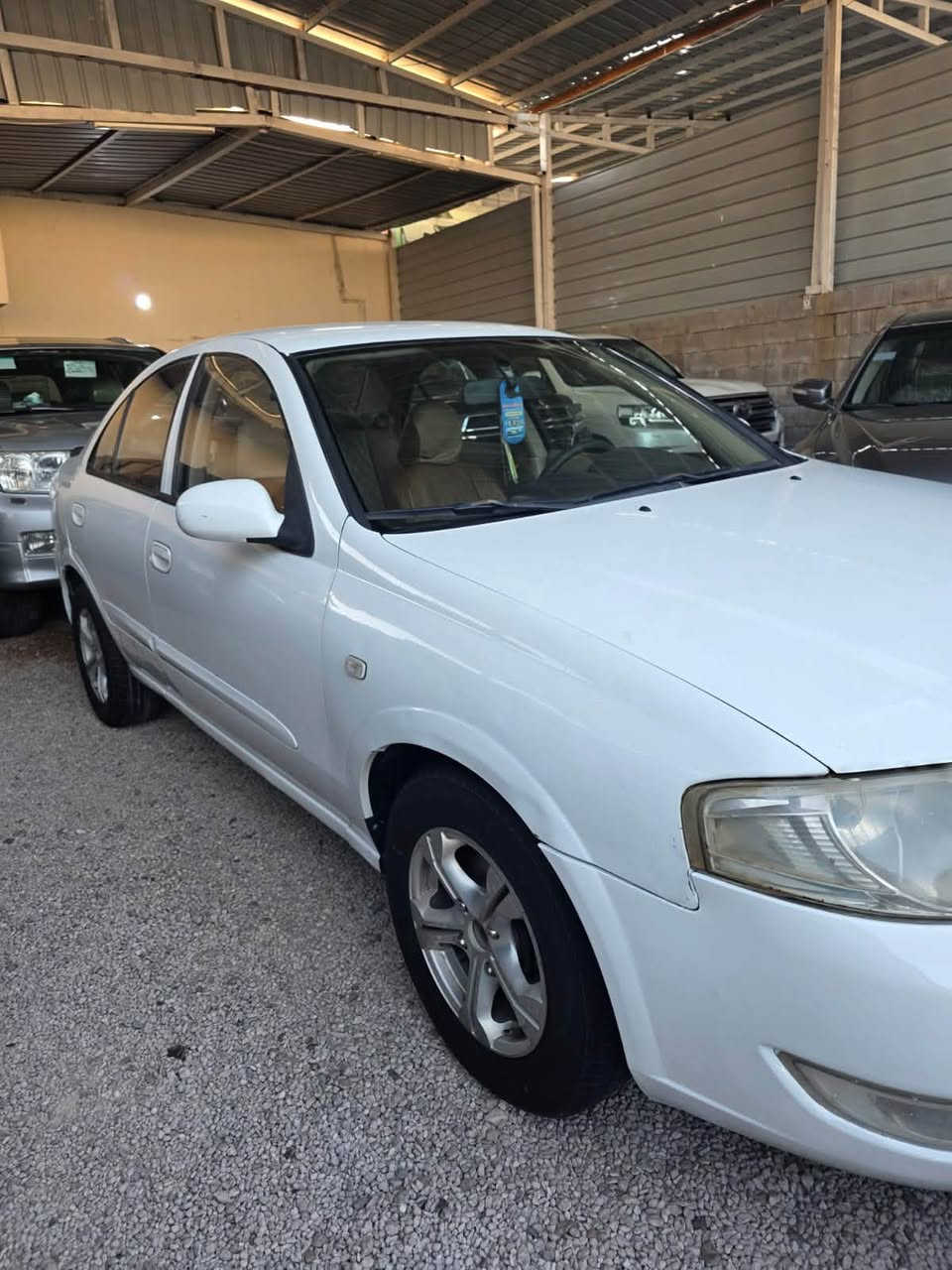 السلام عليكم 
سني 2009
طختها بجدر مال السبير وصبغ الجاملغات الخلفيه 
السعر 70 قفل 🔒 
الشراي يتصل 
***********
