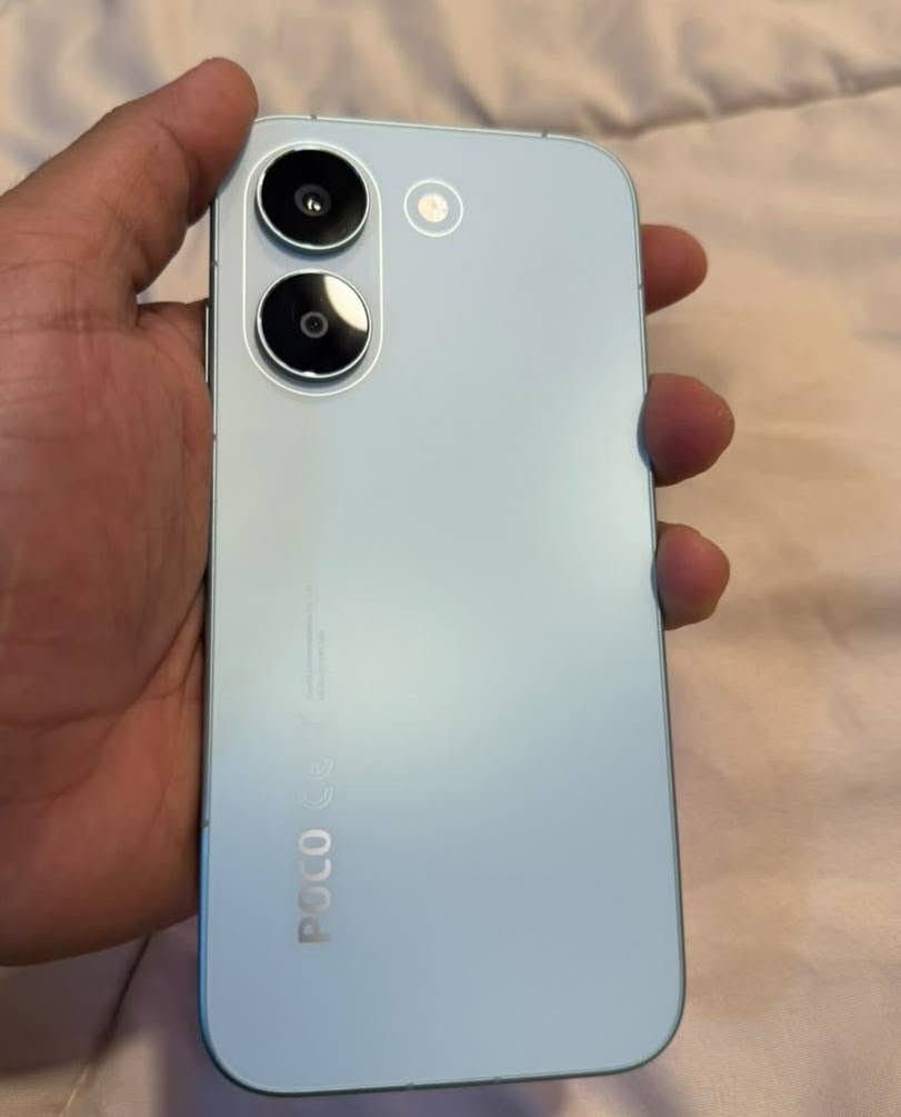 السلام عليكم للبيع Poco x8pro
256/8  لون فيروز محلقات كاملة جهاز استخدام شهر واحد فقط عنواني بغداد الشعلة رقمي *********** بي واتساب السعر 500 الف
