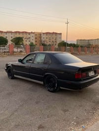 ٥٢٠ • بشرط • مقاعد جلد