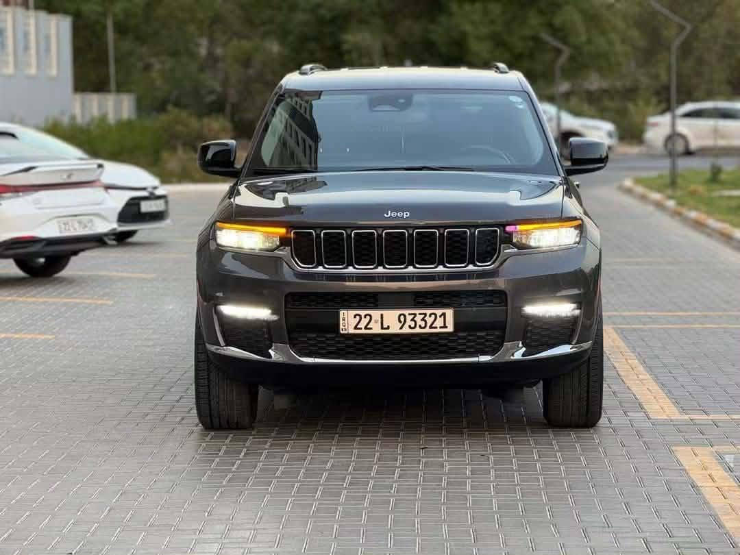 السلام عليكم
جيب لاريدو  2022

وارد امريكي حادثه موضح بالصور 

وسونره بيه هم بالصور 

مكاني بغذاد 

السياره مابيه اي نقص خير من الله 

السعر 270 $ وبي مجال 

الاستفسار ***********
