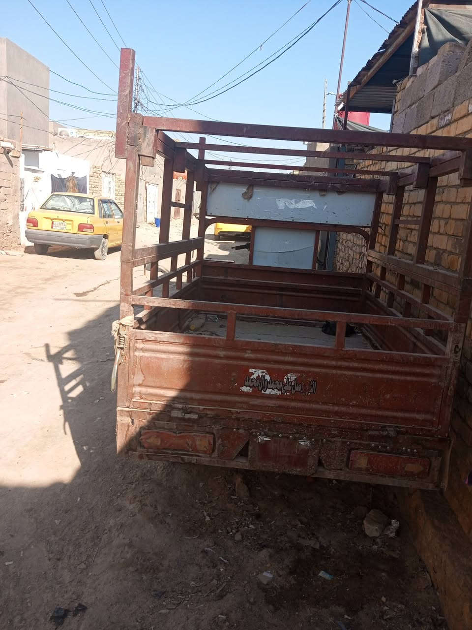ستوته لبيع

***********
