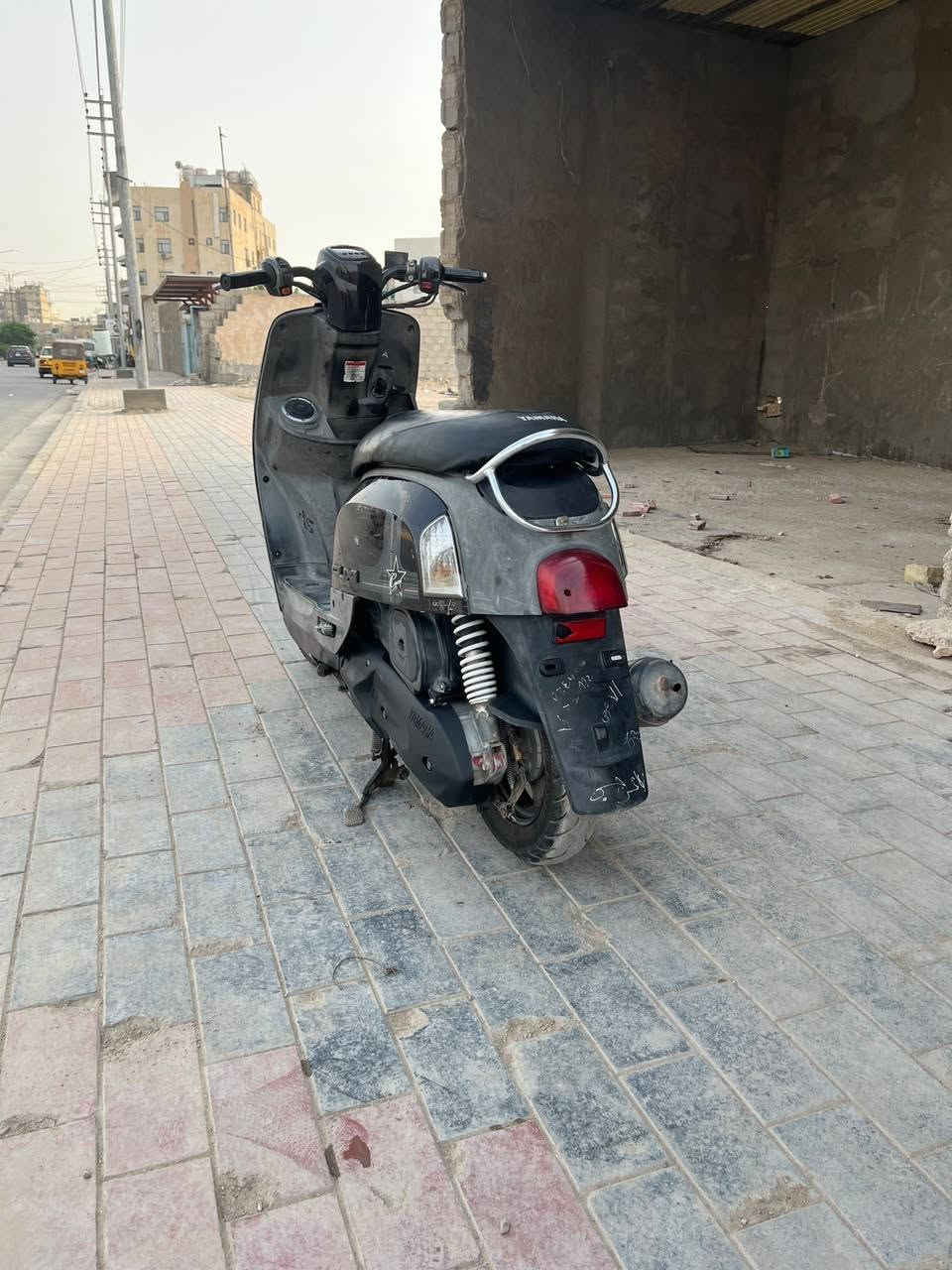 بوليس نوزل • نظيفه • سلف شاشه