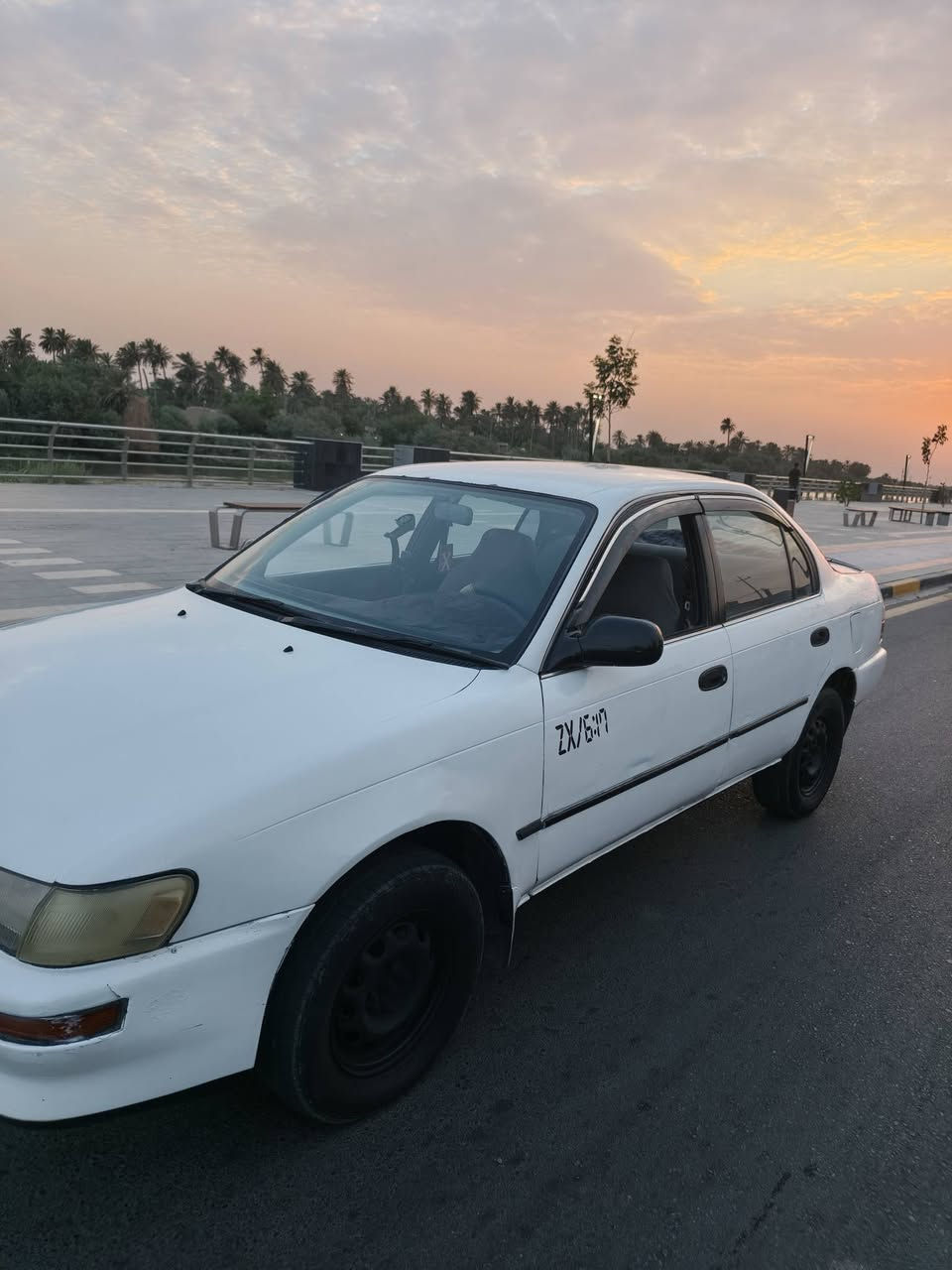 السلام عليكم كورلا موديل 1991 رقم واسط انكليزي بسمي  مشروع وطني سنويه لغايه  ال 29  تحويل مباشر مكينه وكير حاويه  كفاله شرط السياره جاهزه من  حداديه خلفي امامي جدد تخم تاير  غرفه   السياره كلها جديده مكفوله من الأصوليات والشرعيات كهربايات كلها شغاله أربع جام شغال  كيجات سياره جديده وجاهزه وكل نقص مابيها المكان واسط
السعر 46 وبيها مجال قليل للشراي
للأستفسار *********** مكاني واسط قضاء الحي
