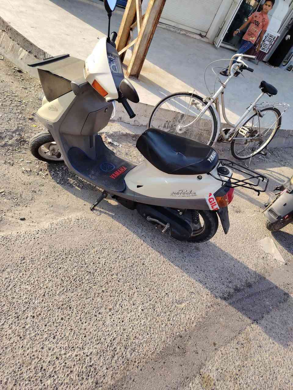 دراجه خير من الله ياماها كواشي نظيف بي ٥٥٠ وبي مجاال ***********
