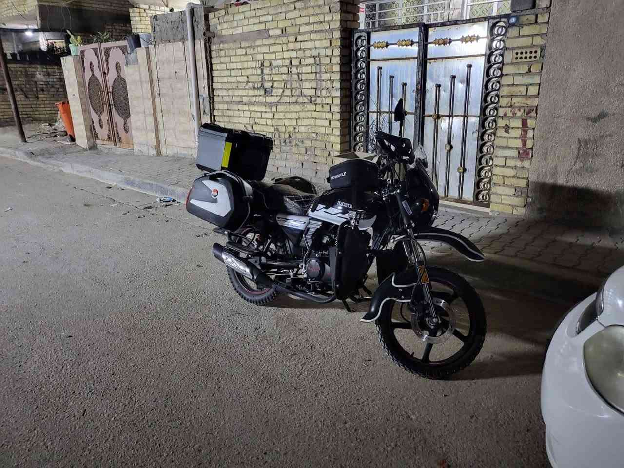 مرخصت الدمن  سلام عليكم دايون موديل 23 جديده  كبل للشارع مشتغله شي قليل دلفري  دراجه جريده  
عنواني  بغداد  الامين 
ما متواجد علا  فيس بس وتساب ***********
