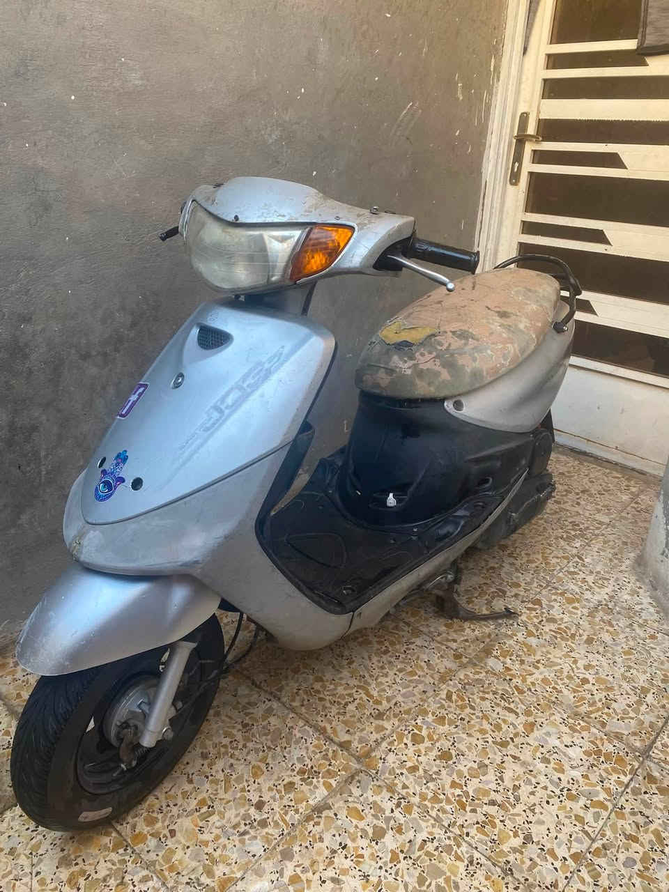 للبيع كامله هندر واحد مكينه ماملعوب بيه
سعر 300 وللطيبين بلاش

بغداد شعب 

رقمي ***********
