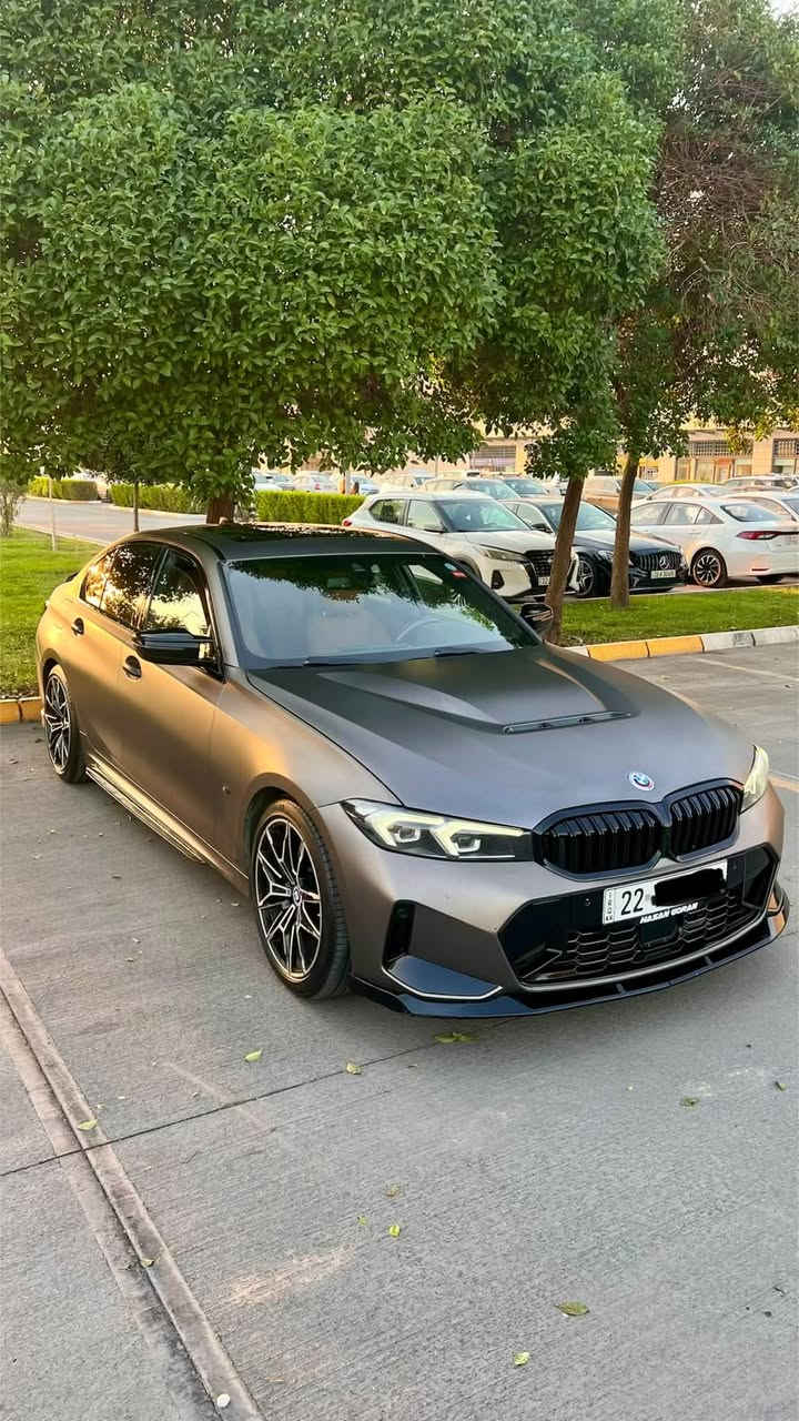 بي ام دبليو ٣٣٠i • ٢٠٢٢ • فول مواصفات