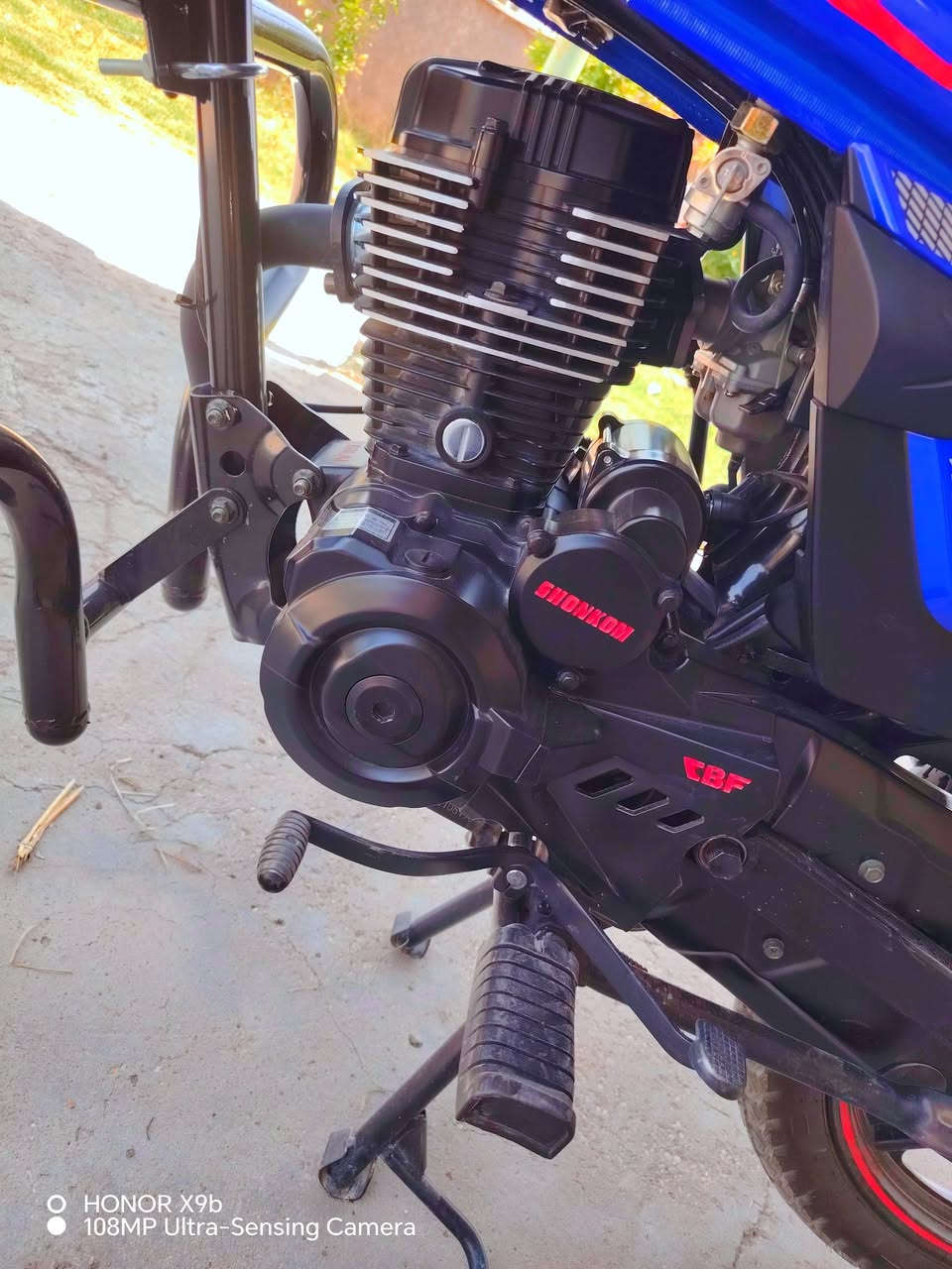 🏍️ دراجة شاينك (شونكوم) CG200 SHONKOM للبيع
🔹 الموديل: 2026
🔹 المحرك: 200 سيسي
🔹 الأوراق: كاملة ومكملة ✅
🔹 الكفالة: مكفولة من كلشي ✅
🔹 صارلها فقط 25 يوم من مطلعتها من الوكيل
🔹 شلعة فول وأداء فول 💯
🔹 الكهربائيات كلها شغالة
🔹 بشرط الفحص — شغل واطلع 👌
📍 المكان: الدغارة – صدر الدغارة
💰 السعر: مليون و250 ألف دينار
🤝 وبيها مجال للشراي
📞 اتصل وبيك خير ودلل:
***********
