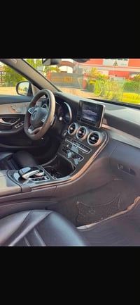C43 AMG • موديل ٢٠١٦ • احمر ملكي