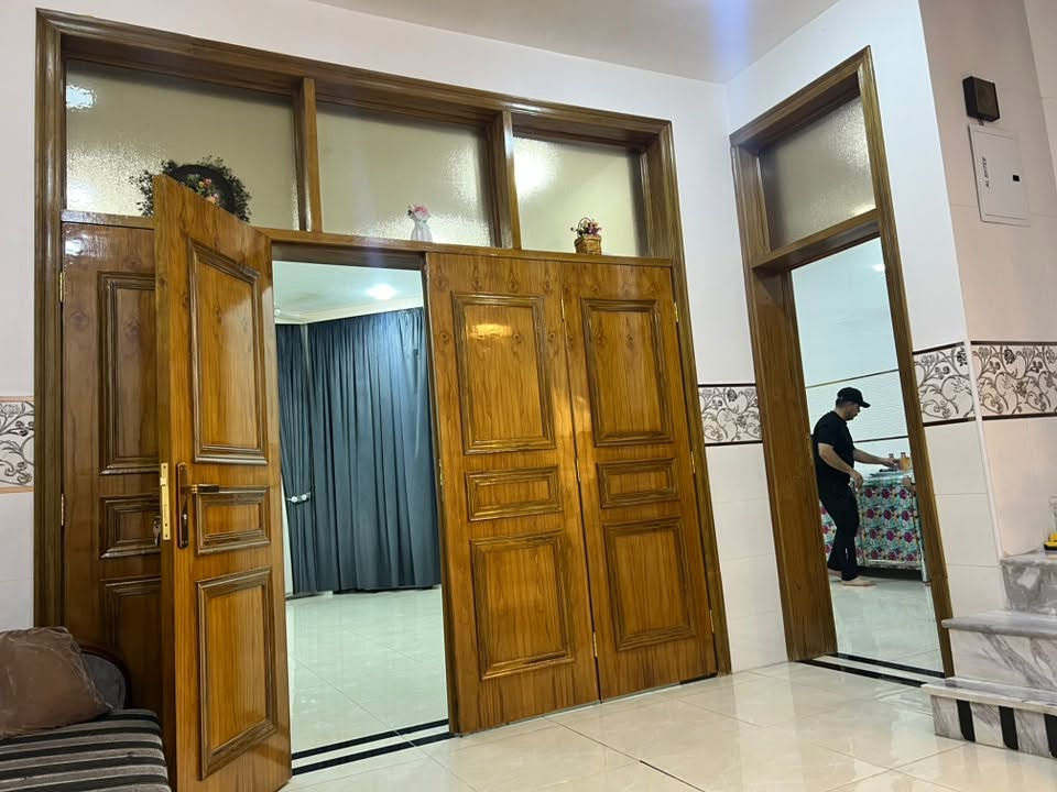بيت زراعي درجة اولى ١٦٠ متر واجهه ٨ بناء ٢٠٢٦ موقعه حله /كريطعه  شارع عريض منطقه حلوه ***********
