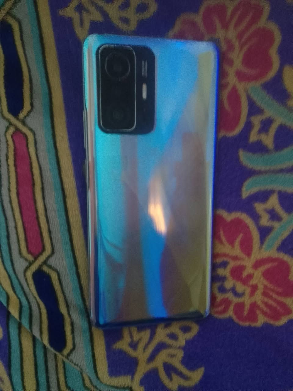 سلام عليكم جهاز ريدمي  xiaomi 11T جهاز مكفول السعر 150 وبي مجال الرقم  ***********
