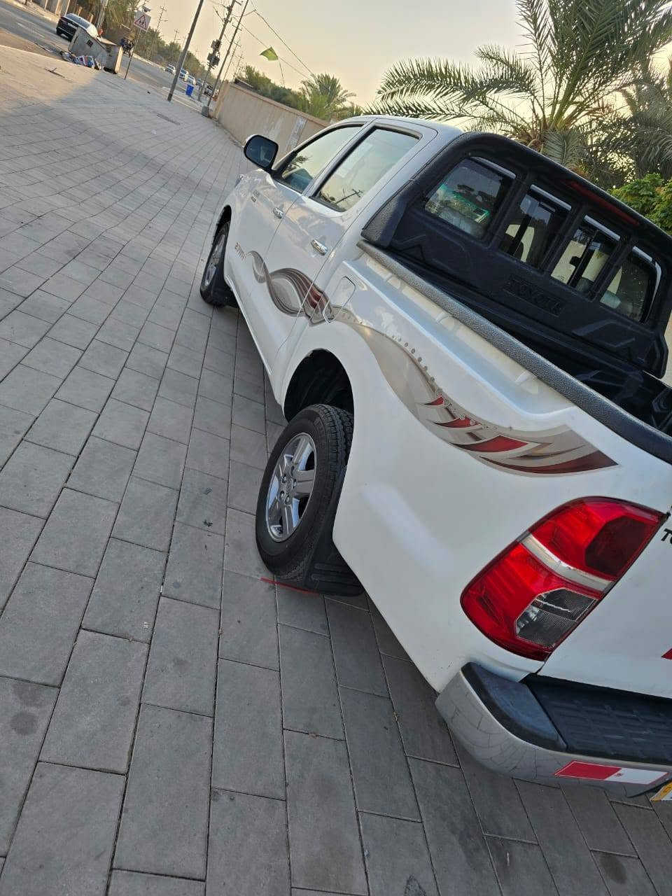 سلام عليكم للبيع هايلوكس موديل ٢٠١٣ شاصي ١٩ كير اوتوماتيك  مكينه لا تنقيص ولا تبخير حداديه و تاير وتبريد خير من الله  سنويه لل٢٠٢٩ رقم انكليزي
الماكن السياره بصره مدينه بني منصور للاستفسار الاتصال على الرقم ***********
 سلام عليكم للبيع هايلوكس موديل ٢٠١٣ شاصي ١٩ كير اوتوماتيك  مكينه لا تنقيص ولا تبخير حداديه و تاير وتبريد خير من الله  سنويه لل٢٠٢٩ رقم انكليزي
