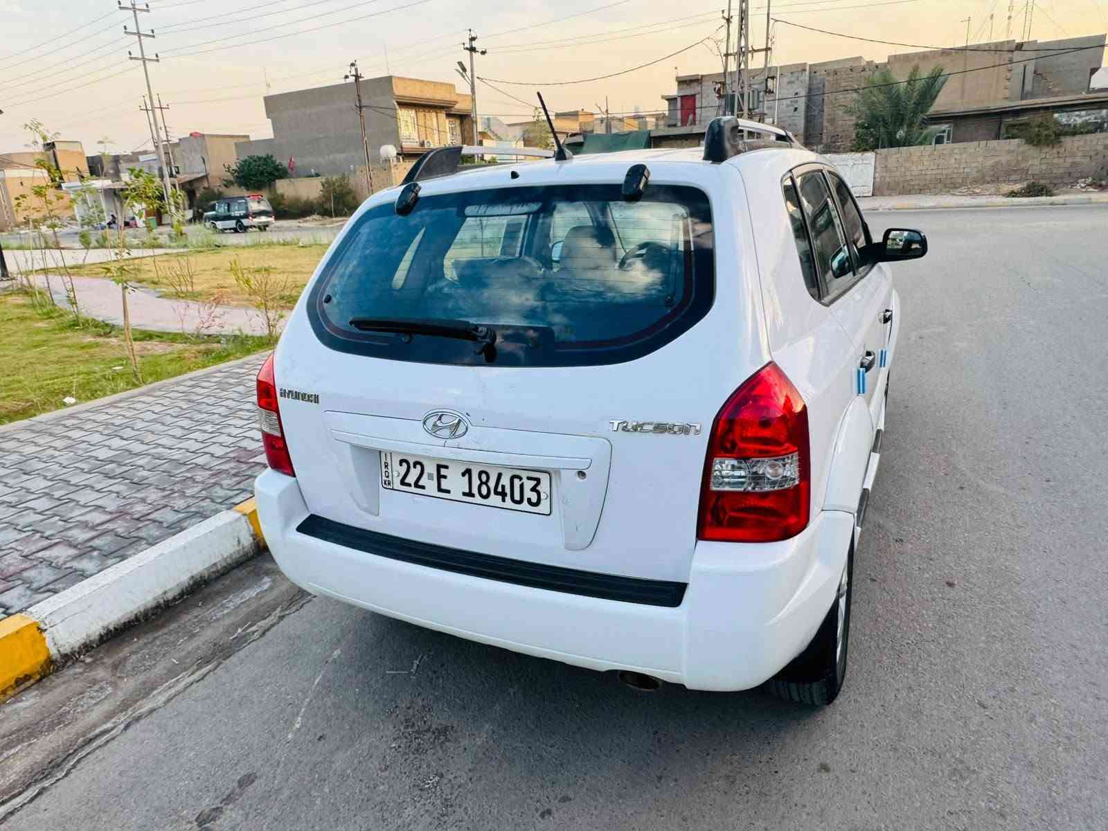 توسان • ٢٠١٠ • مكينة ٢٠٠٠