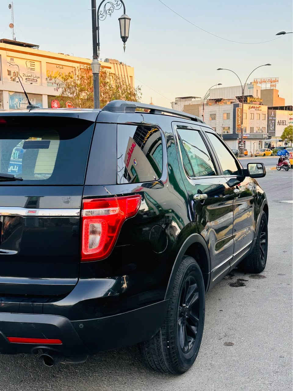 🚘 للبيع فورد إكسبلورر 2013 خليجي

🔹 الوارد: خليجي نيفا — بدون إيرباگ�🔹 الموديل: 2013�🔹 المحرك: 6 سلندر 3500�🔹 اللون: أسود�🔹 حالة السيارة: مكفولة�🔹 رقم السيارة: السليماني سياره باسمي سنويه جديده دفتر بانزين هم بيه 

✨ المواصفات:�• بصمة تشغيل�• تشغيل عن بُعد�• ترحيب عند الاقتراب�• كشنات جلد�• رادار خلفي�• ستيرن حركة كهربائية�• تبريد مركزي�• كرسي السائق والراكب حركة كهربائية�• تحديد سرعة�• مانع انزلاق�• كاميرا خلفية 7 راكب 

✅ السيارة كلين وبدون صبغ�✅ فقط رصعة بالجنطة، ما مصلحة�✅ صدر جديد�✅ تايرات جديدة�✅ صيانة عامة مسوية

📍 السيارة جاهزة للاستخدام صور السونار بلمنشور

📞 للاستفسار: ***********

السعر 127 وبيه مجال كركوك, العراق
