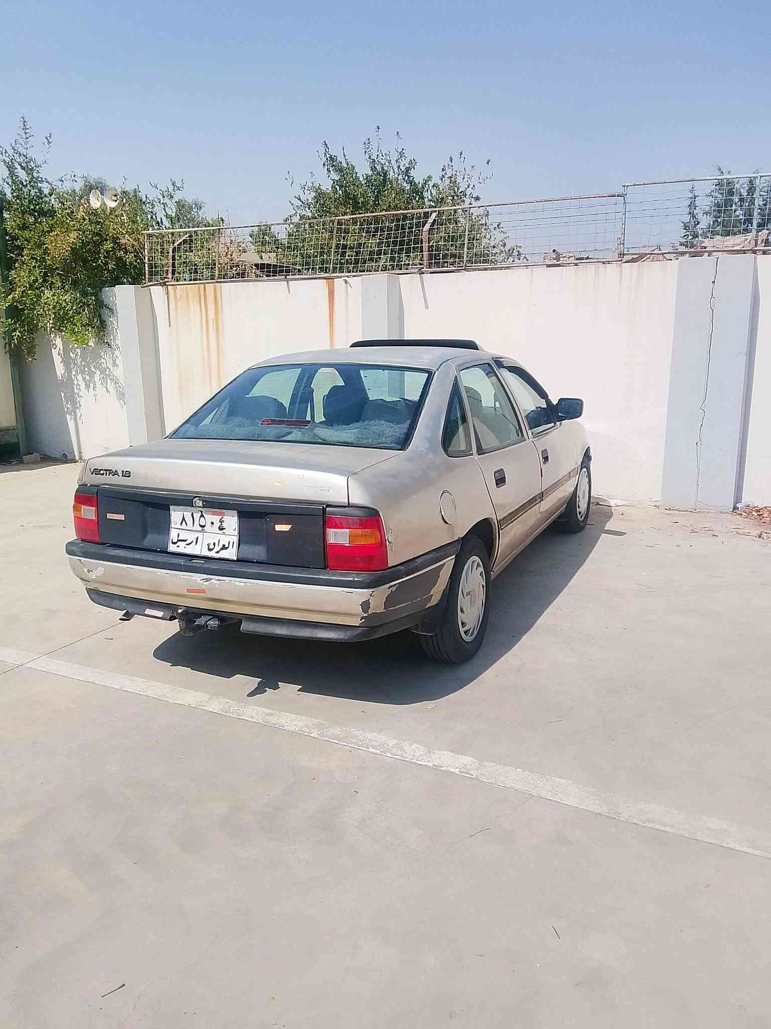 فكترا ١٩٩٢ • محرك ١٫٨ • رقم اربيل