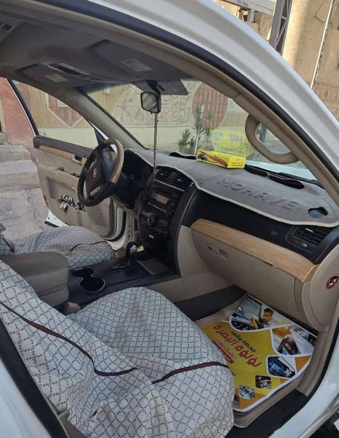 كيا موهافي ٢٠١٦
السياره ماشيه 77 الف حقيقي صدر امامي خلفي جديد مواصفات الشركه الدواليه العراقيه

السياره خليجيه مكفوله من الصبغ ما عدا الصندوك ومكفوله كير ومكينه بلادي والسونار مرفق مع المنشور

رقم اربيل

مواصفات نص فول

حساسات خلفيه عدد 4 وحساسات اماميه عدد 4

بلوتوث 4 تحكمات تبريد 3 قطع مركزي فتحه سقف سلايد روف ثلاجه وسطية

جرس ب ١٢٠

مكينه V6 3800 العاليه

باقي المواصفات معروفة مال خليجي

السعر135 وبيها مجال

مكان السياره البصره  للتواصل مع راعي السياره

***********
