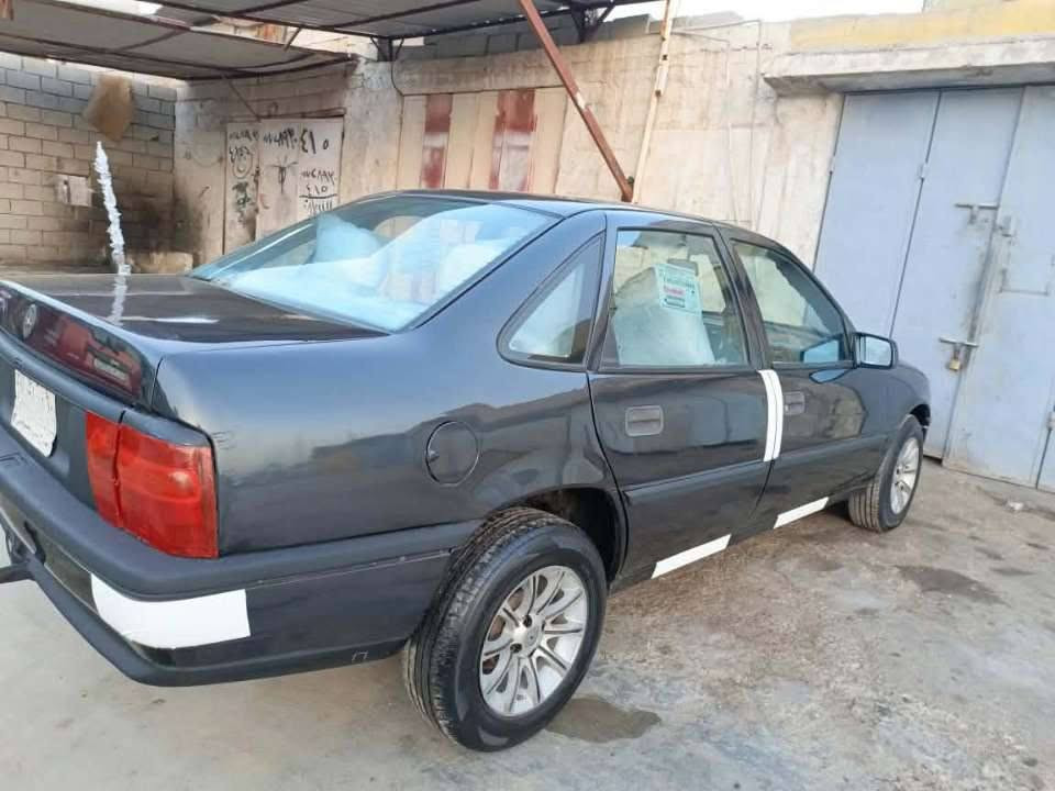سلام علیكم
للبیع اوبل فکترا مودیل 1991 سنویە جدید لحد 2028 
رقم صلاح الدین مشروع وطنی سعر 33 شویە مجال 
مکانی داقوق ***********
