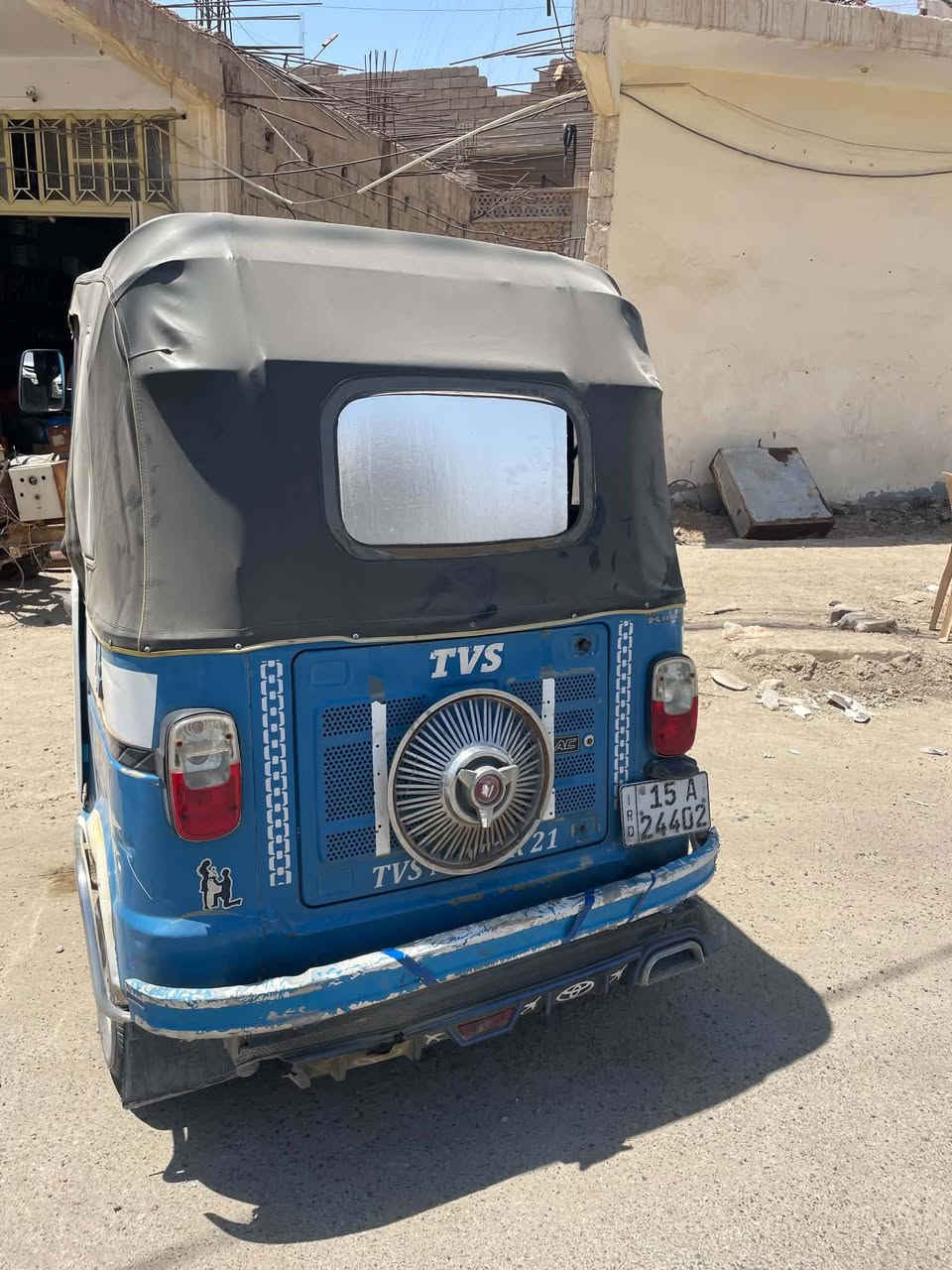 تكتك للبيع موديل 21 فول مكفوله كشر محرك مفتوح فقط الفوك بدون روله بعد احله من الصور اتصل وبيك خير وتدلل *********** السعر 6 مليون و700 وبيه مجال
