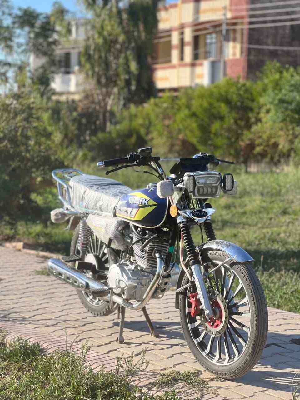سيفان 25 بلادي كفاله عامه من كلشي بي بكلايتات بس ولباقي كله بلاد تجي وتشوف السعر خاص 
رقم ***********
