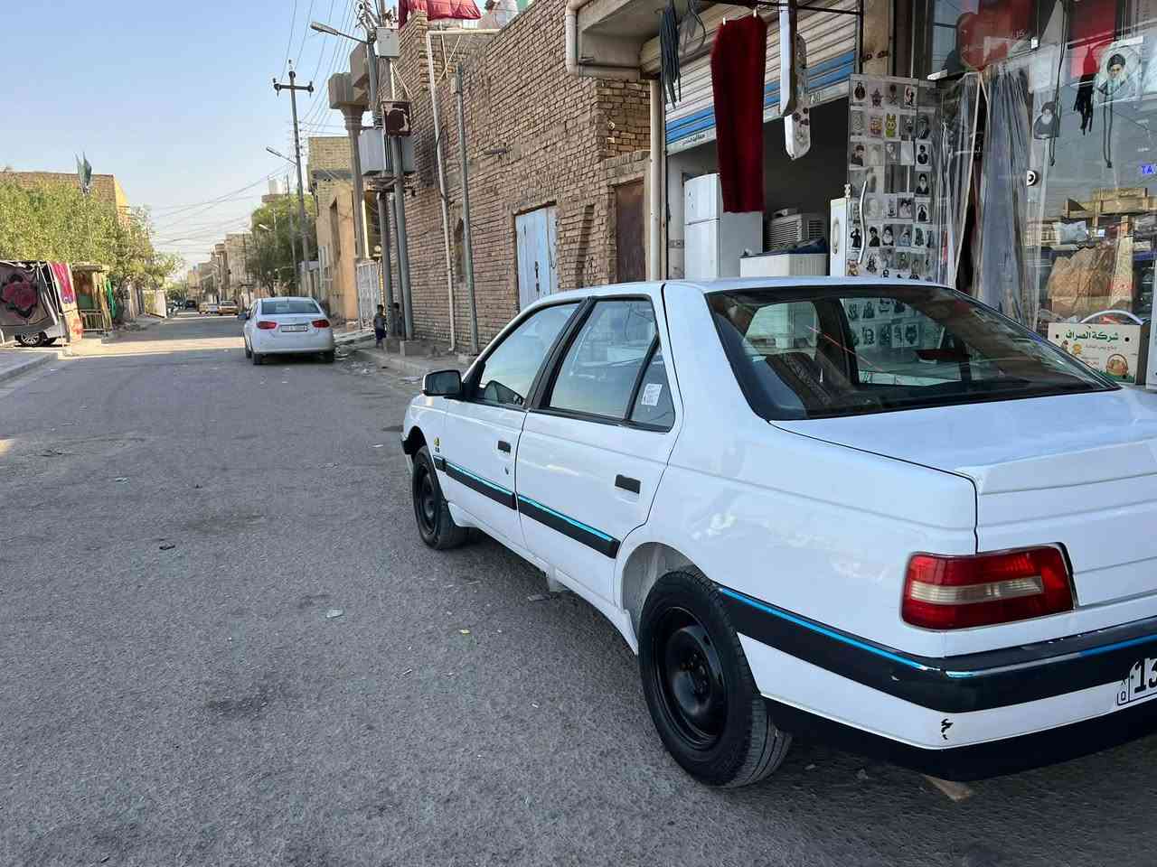 سلام عليكم سياره للبيع موديل 2014  بيجو 405 سنويه 2027 بسمي رقم نكليزي مداور  سياره مكفوله بيه بس جاملغ امامي   مكينه كير تبريد  كله مكفولات   مكان سياره ميسان  سعر 37 
 ***********
