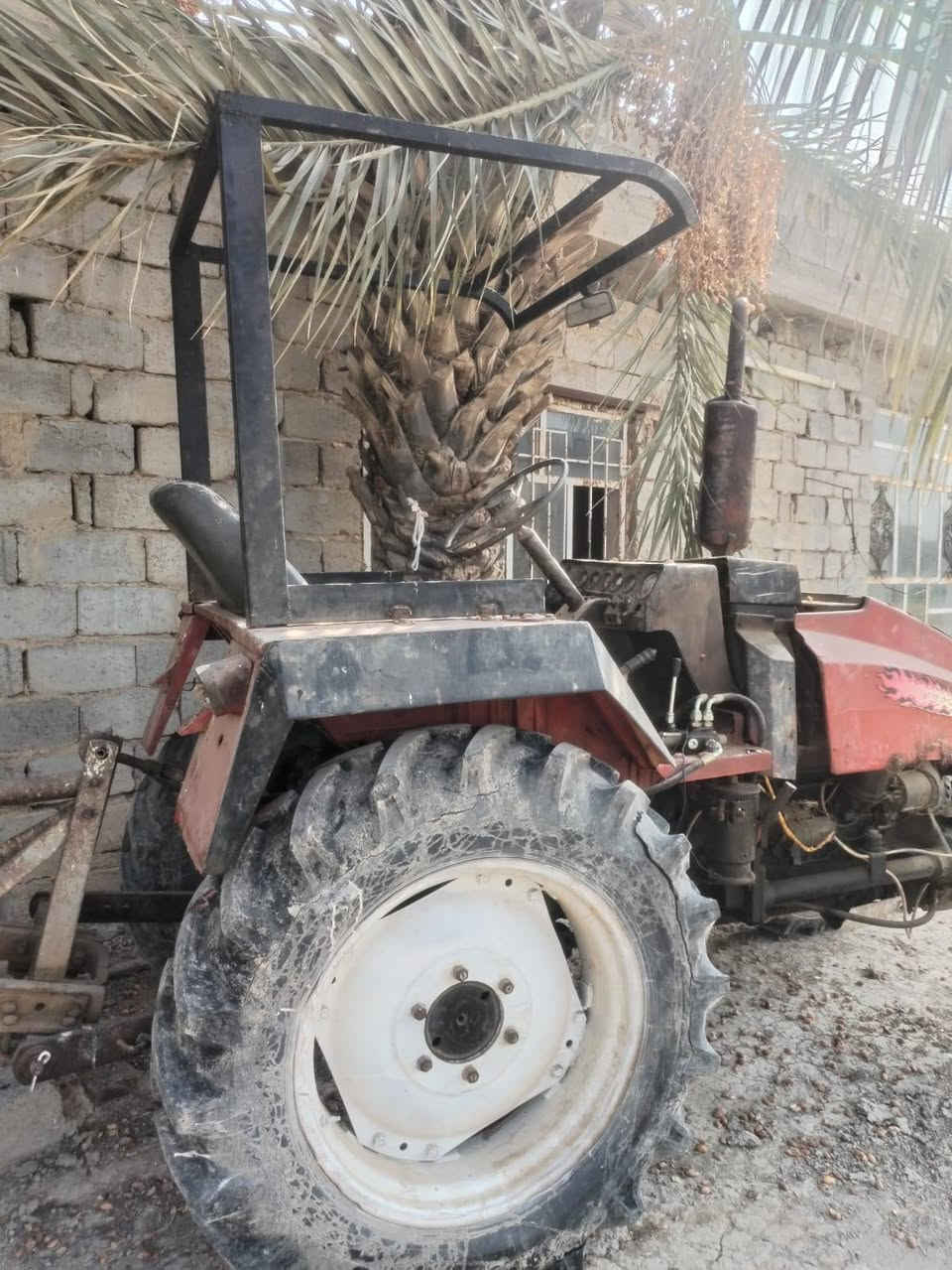 السلام عليكم
مكينة للبيع، تبريد هواء، محرك دويز موديل 2002، وياها فدان.

💰 السعر: 3,500,000 دينار، قابل للتفاوض.

📍 الموقع: الرضوانية الشرقية – القطاع الزراعي
📞 للتواصل: ***********
