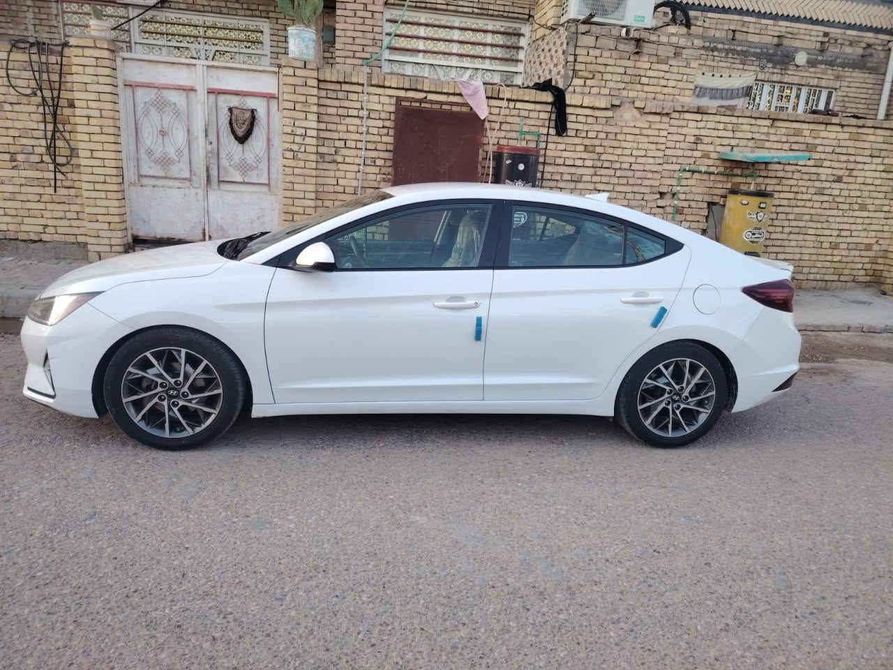 سياره النتراموديل20 سياره مابيها اي نقص جاهزه سعر ع خاص ***********
