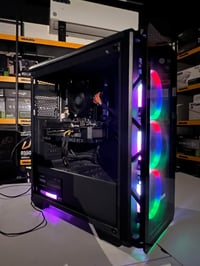 RTX 4060 • R5 3600 • ضمان ١٥ يوم