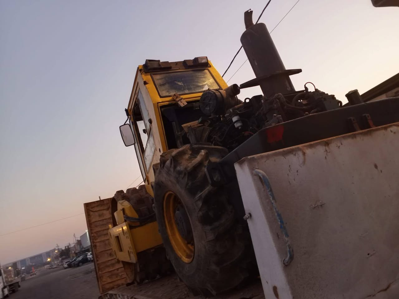 سلام عليكم حادله ضلفيه بوماك للبيع رقم سنويه بصره
***********
