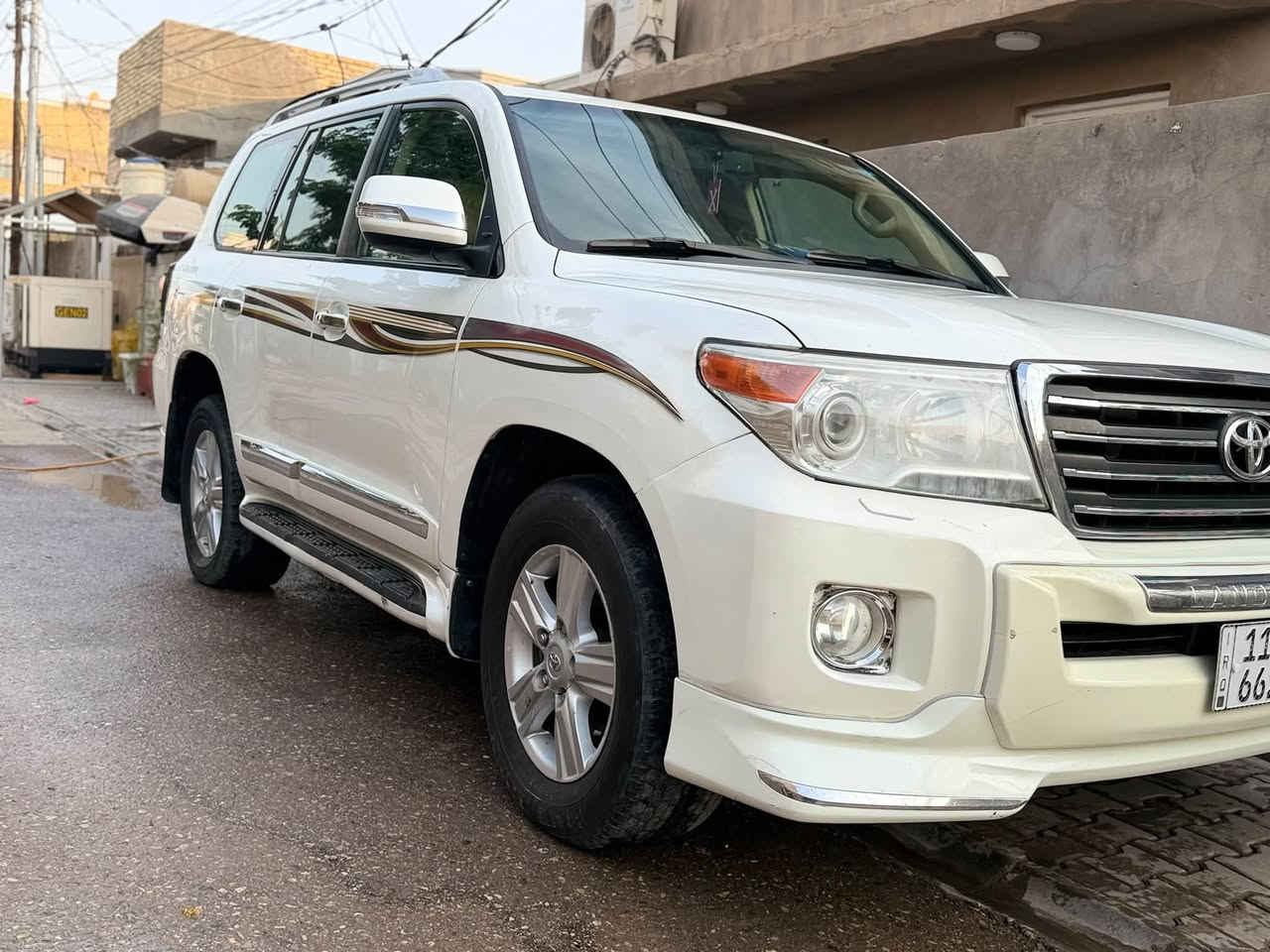 لاندكروز • ٢٠١٣ • رقم بغداد