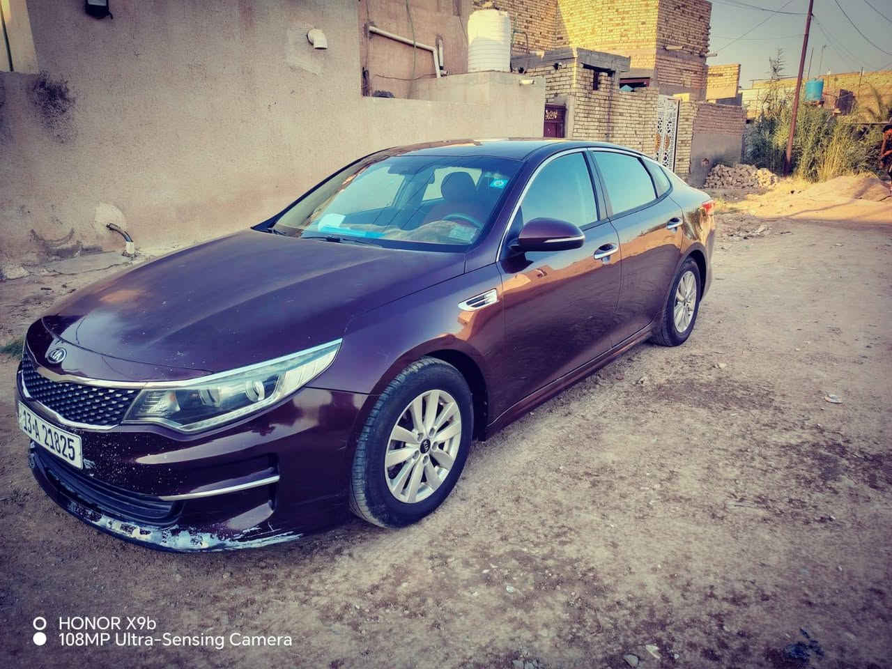 للبيع كيا أوبتيما 2017 وارد أمريكي 🚘
ماشيه 117الف 
🔹 ضربة فقط خشم البنيد على اثرها مبدل
🔹 بدون دواخل
🔹 صبغ مقدار شبر
 الباب الخلفي بيه طخه بسيطه
🔹 الكير ومكينه شرط
🔹 تخم تاير
🔹 أرضية جلد
🔹 السيارة استخدام شخصي ونظيفة
🔷 العنوان ذي قار قضاء الرفاعي 
📍 الفحص للجادين
💰 السعر:[125$]
📞 للتواصل: [*********** 
*********** ]
