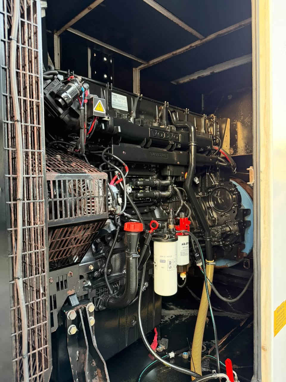 VOLVO 1641
550KVA
***********
***********
