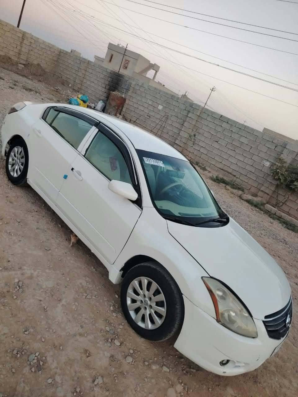 السلام عليكم
التيما نيسان مديل 8مكينه
 بيها خيط تبخير تبريد نقص غاز
شاشه كامره تاير كله جاهز
السعر 40وبيهه مجال 
عنواني ديالى بعقوبه رقمي 
‏‪***********‬‏
