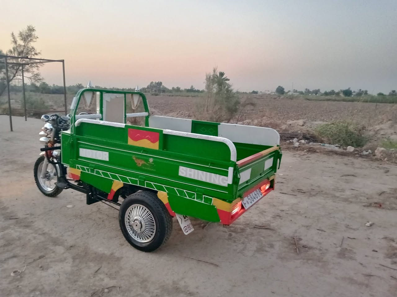 السلام عليكم ستوته للبيع موديل 21 محرك 21 اوراق اصولي ستوته جاهزه سعر 1450 وبيها مجال المكان بابل الشوملي الرقم ***********
