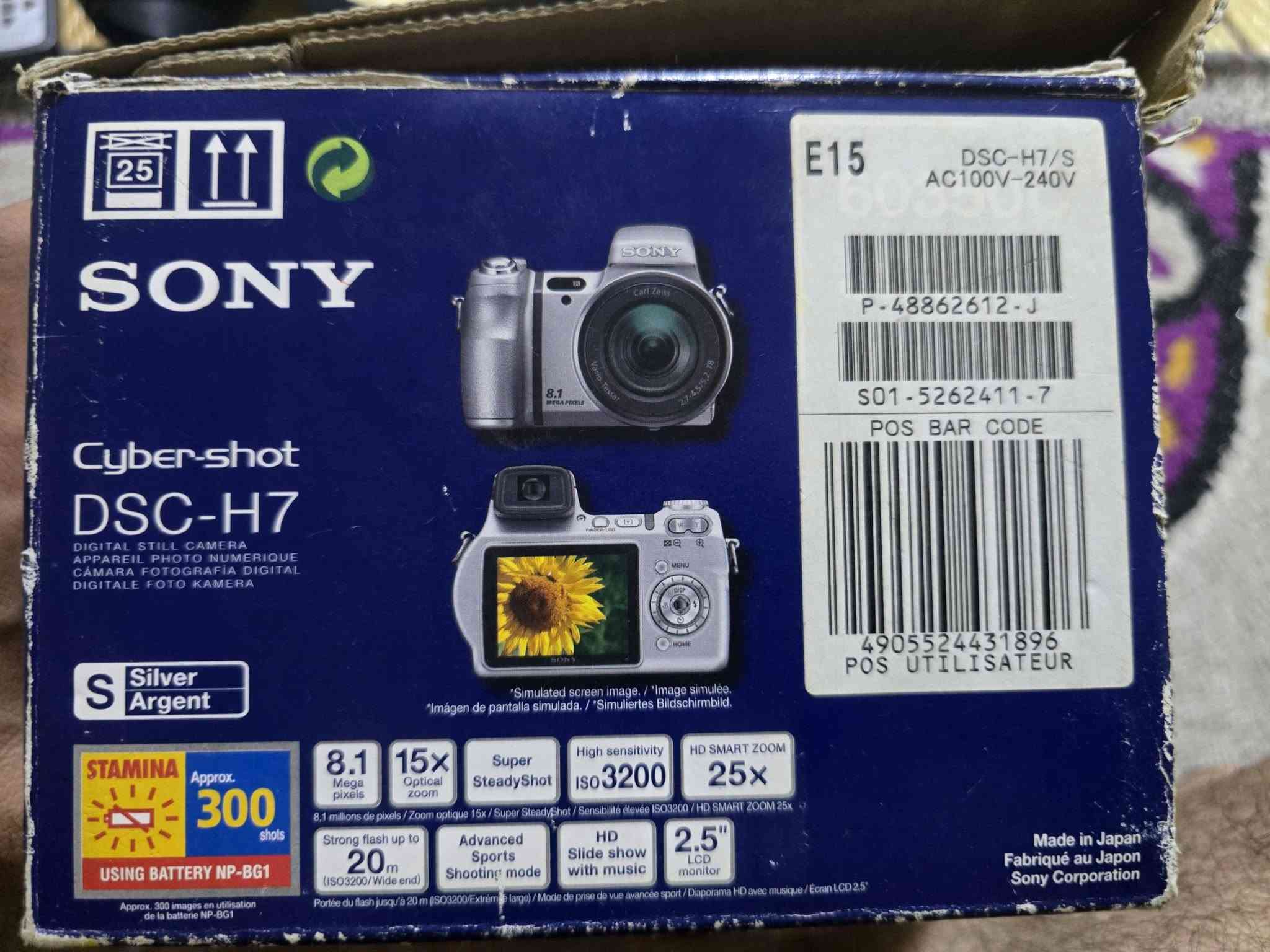 > كاميرا يابانية أصلية Sony DSC-H7 مع عدسة Carl Zeiss الألمانية المشهورة
>
> *المواصفات:*
> 🔹 الدقة: 8.1 ميغابكسل صور صافية
> 🔹 زوم بصري 15x + زوم ذكي 25x يقرب البعيد كلش
> 🔹 عدسة Carl Zeiss Vario-Tessar الأصلية
> 🔹 مانع اهتزاز Super SteadyShot
> 🔹 حساسية عالية ISO 3200 للتصوير الليلي
> 🔹 تصوير Full HD 1080 + خاصية كشف الوجوه
> 🔹 بطارية STAMINA تصور 300 صورة بالشحنة
>
> *الحالة والملحقات:*
> ✅ الكاميرا نظيفة وشغالة 100% بدون اي عطل
> ✅ الكرتونة الأصلية موجودة
> ✅ حقيبة جلد + ريمونت تحكم عن بعد الأصلي
> ✅ هود العدسة + غطا العدسة الأصلي
> ✅ الحزام الأصلي
>
> *مناسبة لـ:* التصوير العائلي، السفرات، الطلاب، والمبتدئين الي يريدون كاميرا احترافية بسعر مناسب.
>
> *المكان:* بغداد - 
> *التواصل:* على الخاص
> *السعر:* [ 170 الف وبي مجال]
الاستفسار   رقم الهاتف ***********
