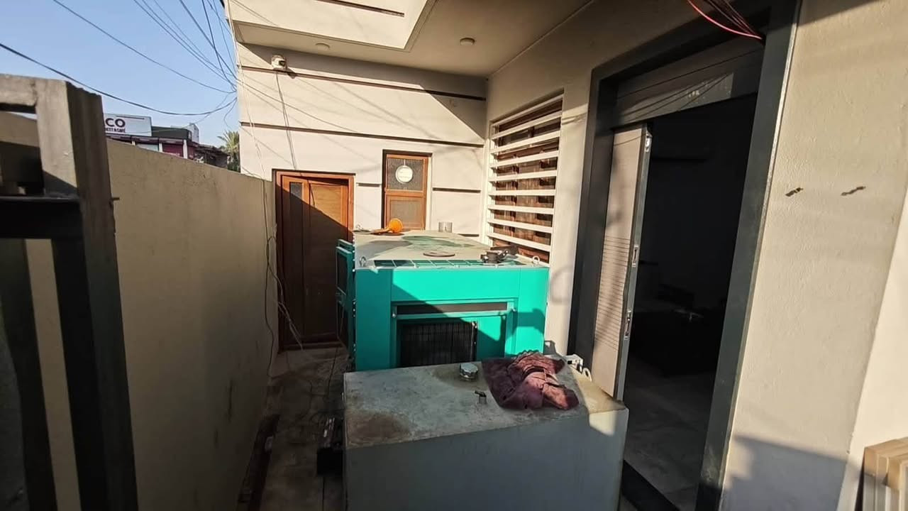 مولدات 2 وحده جديده و وحده مستعمله
60 كيفي بسعر مناسب جدا 
مكان بغداد الجاردية 
للتواصل رقم: ***********
