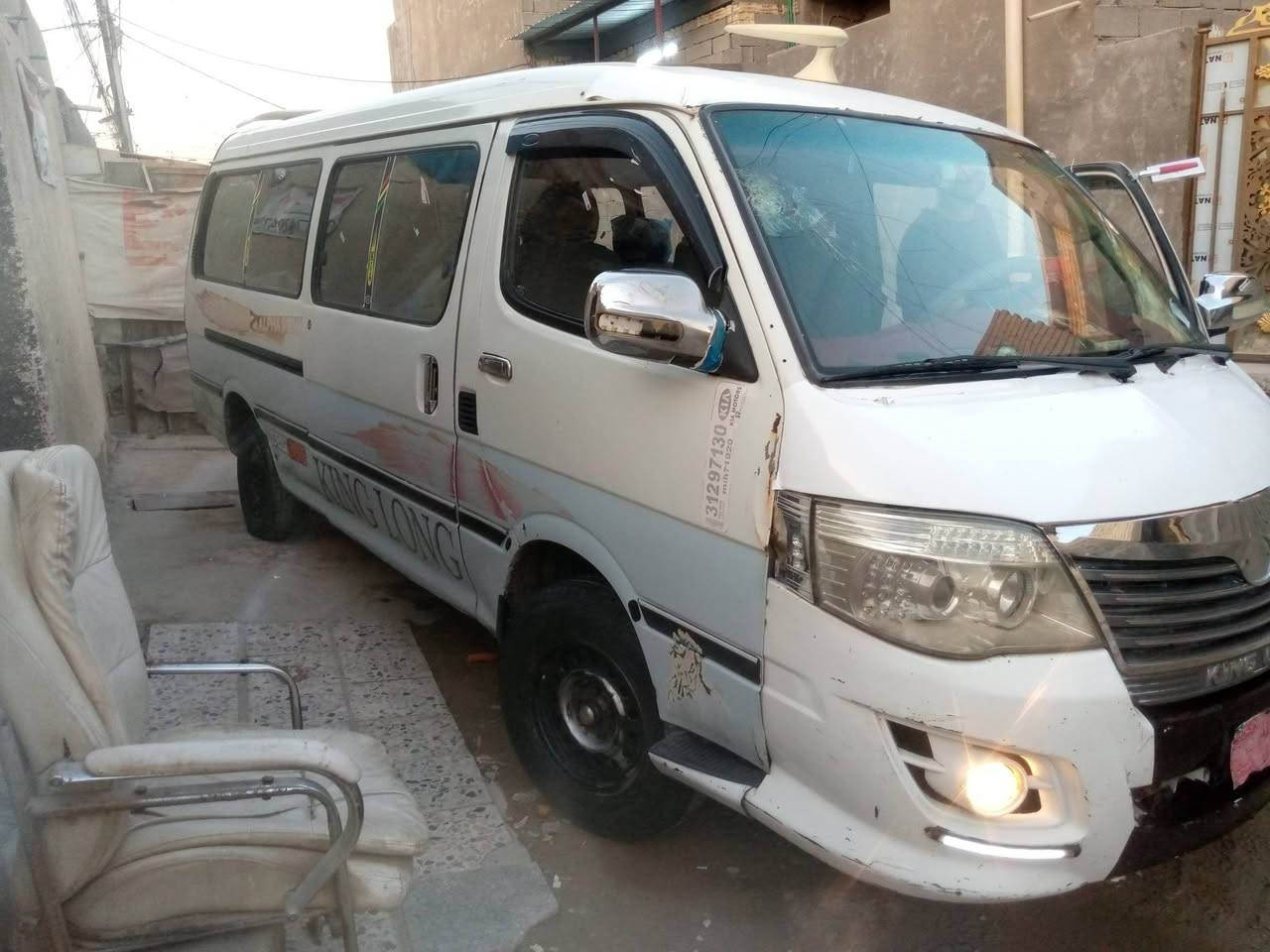 السلام عليكم كيا فتون للبيع الرقم احمر راعيها بالانبار سياره رقمها بغداد سنويه عظم عاج ما متواجد على الفيس سياره خير من الله الرقم *********** سعر 30 ورقه
