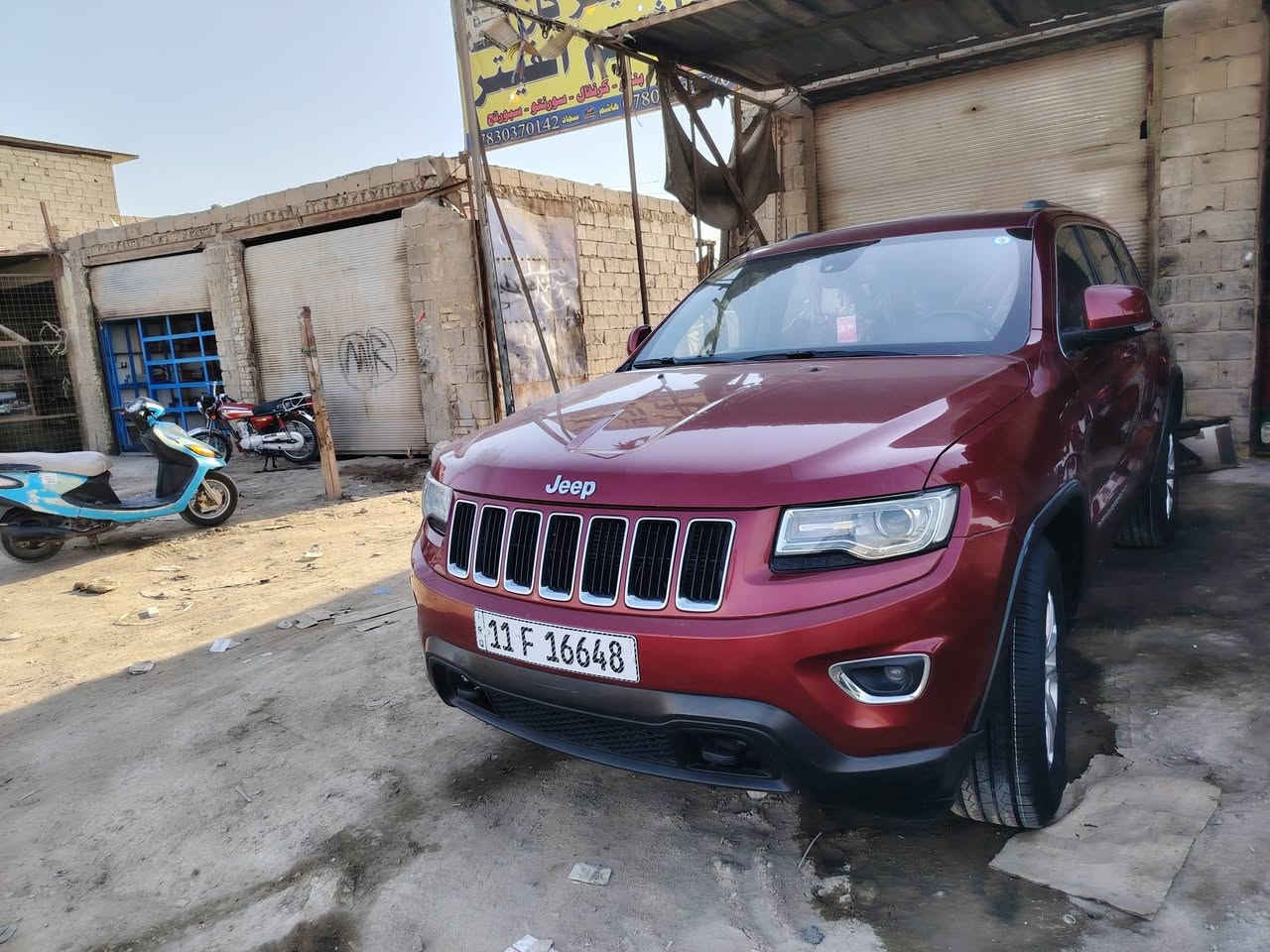 سلام عليكم جيب للبيع موديل 14 خليجي فول مواصفات فتحه تخم تايرات  سياره مال جناي مكان بابل قضاء القاسم مكفوله ***********
