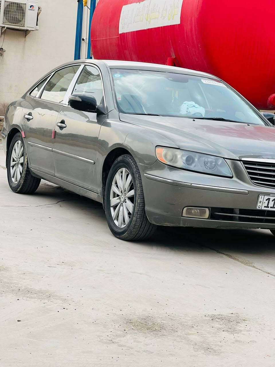 السلام عليكم
ازيره ٢٠٠٨ محرك ٣٣٠٠ خير من الله قبل كم شهر شاده حاويه كامل هوه وتفرعاته  كير اوتماتيك 
تخم تاير جديد باتري جديد صدر جديد 
السعر   60 
مكان السياره بغداد المدائن ناحيه الوحده 
***********
