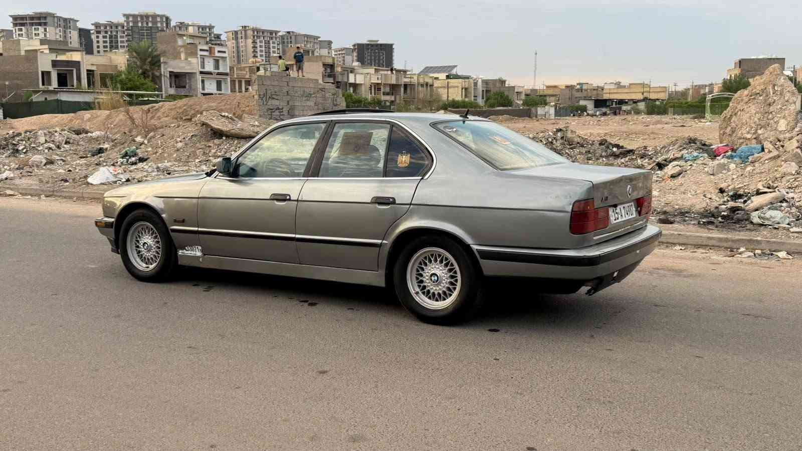 بي ام ٥٢٥ • ١٩٩١ • وارد ياباني